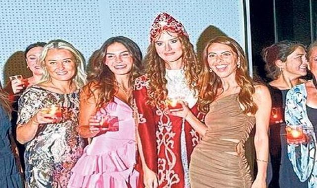 Kına gecesi