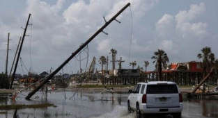 New Orleans'ta Halk Tahliye Ediliyor