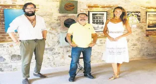 Okurlarıyla bir araya geldi
