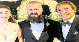 ‘Onur duydum’