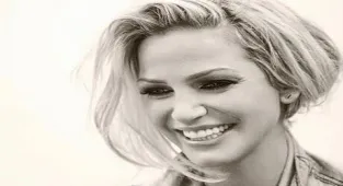 Sarah Harding hayatını kaybetti