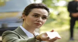 Son Yaz Sare Akay kimdir? Birce Akalay kimdir film ve dizileri...