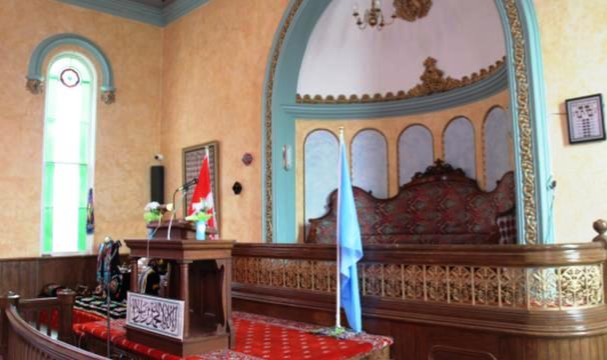 Uygur Türkleri Kiliseyi Alıp Camiye Çevirdi