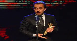 Uğur Arda Aydın kimdir, kaç yaşında? Yönetmen ve sinema oyuncusu Uğur Arda Aydın taciz iddiaları ile gündemde!