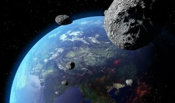 3 Büyük Astreoid Dünya'yı Teğet Geçiyor