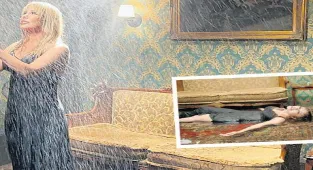 Altı saat suda kaldı