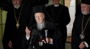 Bartholomeos Amerika'da "Ayasofya Cami"ni Eleştirdi 