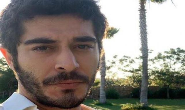Burak Deniz'den 50 paket mama bağışı
