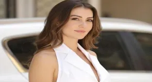Burcu Özberk eski partneriyle yıllar sonra bir araya geldi