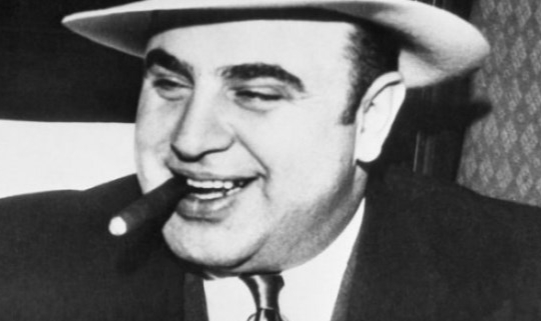California'da Al Capone'un Eşyaları Açık Arttırmada