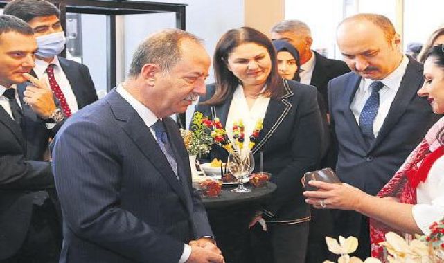 Edirne’de mağaza açılışı