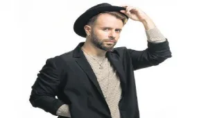 Emre Aydın’dan ‘Hırka’