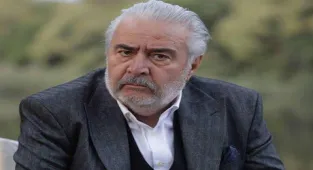 Eşkıya dizisi Ağa Dayı kimdir? EDHO'nun Ağa Dayısı Uğur Yücel kaç yaşında, nereli?