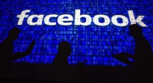 Facebook Çalışanları Kapıda Kaldı