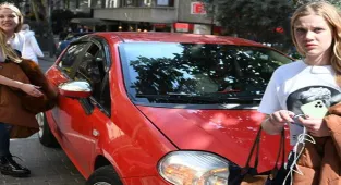 Haberler: Serel Yereli taksicileri kızdıracak! 'Korsan taksiye biniyorum'