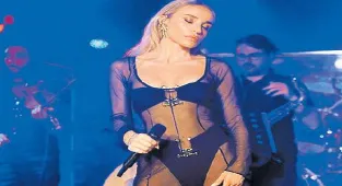 İzmir’de Gülşen rüzgarı