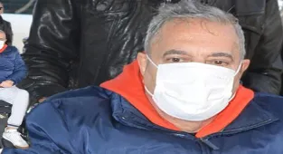 Mehmet Ali Erbil'e kardeş desteği