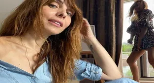 Nur Fettahoğlu'ndan mayolu poz! 'O zaman dans'