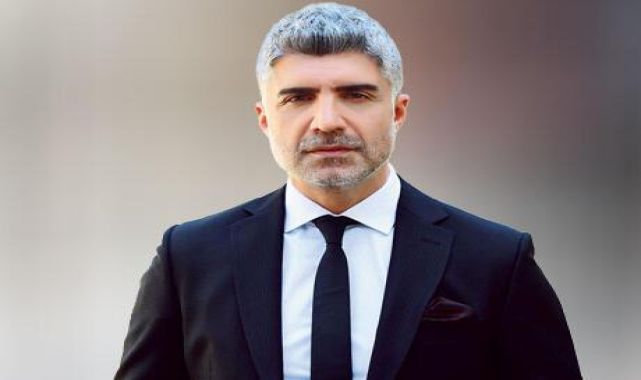 Özcan Deniz yönetmen koltuğunda