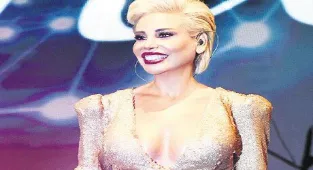‘Saçımı bile kazıtabilirim’