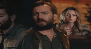 Sadakatsiz son bölüm full izle! Sadakatsiz 34. bölümde Melih, Derin'in sırrını öğrendi!