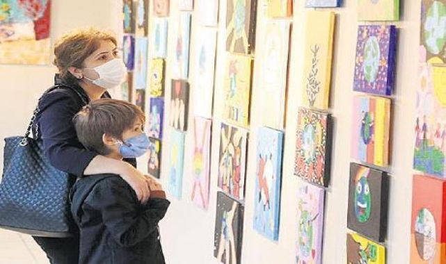 ‘Sanatla Yaraları Sarıyoruz’