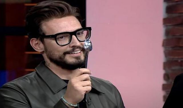 Şeflerin kaşık atması ne demek? Kaşık atmak nedir, ne anlama gelir?
