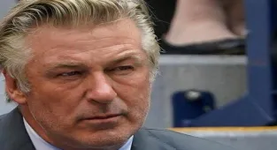 Son dakika: Alec Baldwin film çekimi sırasında kazara görüntü yönetmenini öldürdü