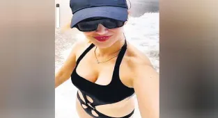 Yaza veda etti