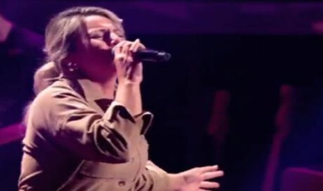 Zeynep Avcı Yalan şarkısıyla Voice of Germany yarışmasına damga vurdu! Zeynep Avcı kimdir?