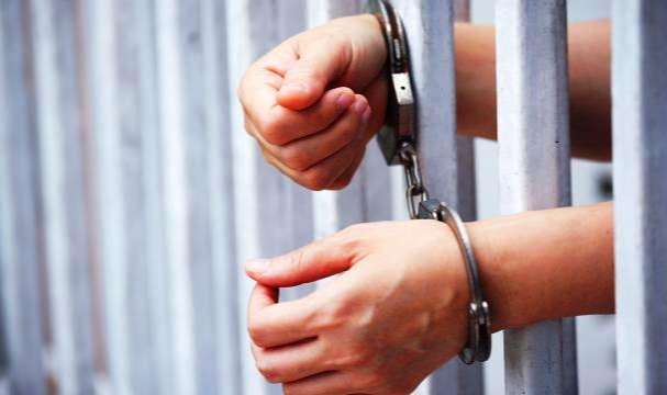 40 Yıl Hırsızlıktan Arandı, Bir Gün Hapis Yattı