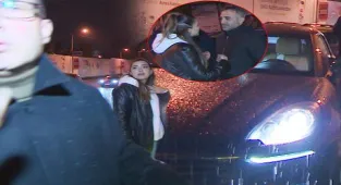 Ala Tokel kazaya karıştı! Polisi beklemeden kaçtı