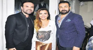 Başarısını kutladı