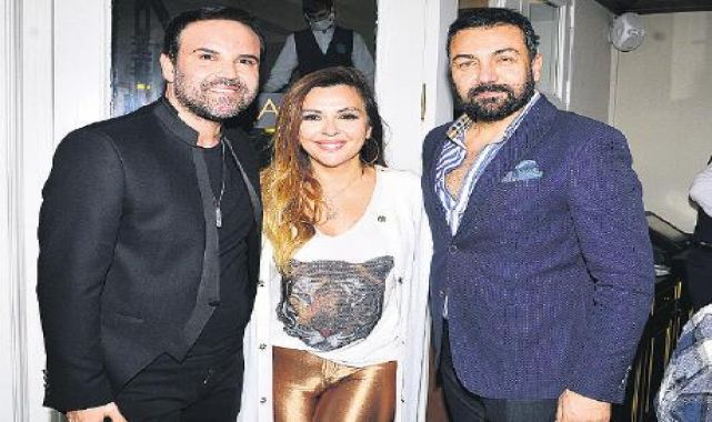 Başarısını kutladı