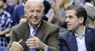 Biden'ın Oğlunun e-postaları Kitap Oldu