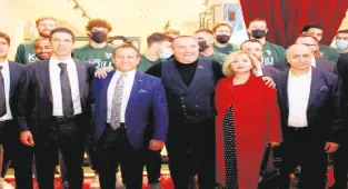 Bolonya’da görkemli açılış