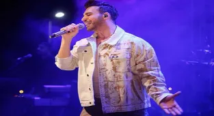 Emre Kaya'dan esprili benzetme: İyi şarkı çiş gibidir