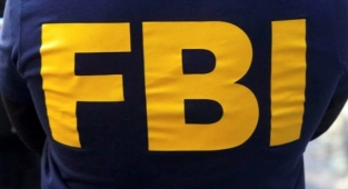 FBI Çalışanlarını Uyardı