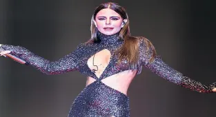 Moda dünyasına giriyor
