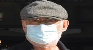 Şener Şen: Gençler bizim geleceğimiz