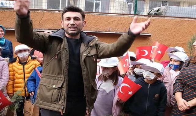 Sinan Çalışkanoğlu’ndan Öğretmenler Günü sürprizi