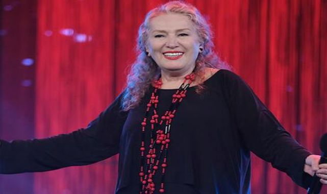 Suzan Kardeş'ten Türkan Şoray itirafı