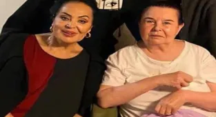 Türkan Şoray'dan hastanede tedavi gören Fatma Girik'e ziyaret