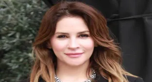 Aynur Aydın: Küçük sürprizleri çok severim
