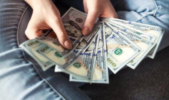 Bahşişi Paylaşmak İstemeyen Garson Kovuldu