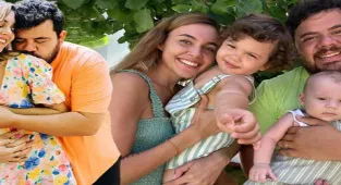Berfu-Eser Yenenler çiftinden dördüncü yıl kutlaması