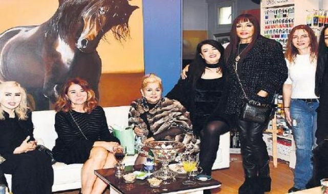 Dostlar bir arada