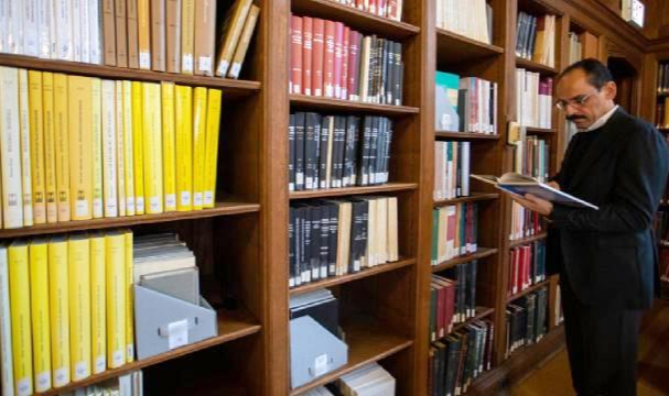 Kalın, Chicago Üniversitesi Oriental Enstitüsünde