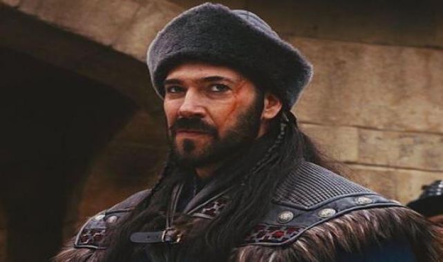 Konuralp kimdir? Kuruluş Osman dizisinde Konuralp karakterini oynayan Berk Erçer'in hayatı...