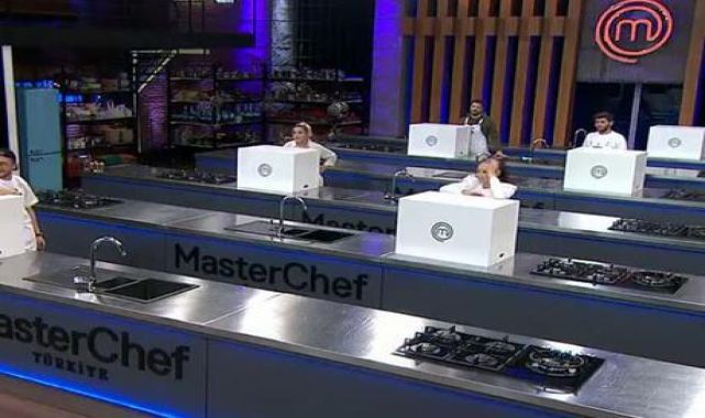 MasterChef'te kaptanlığı kim kazandı? 27 Aralık MasterChef mavi ve kırmızı takımları...
